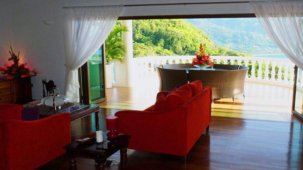 Petit Amour Villa Glacis  Екстериор снимка