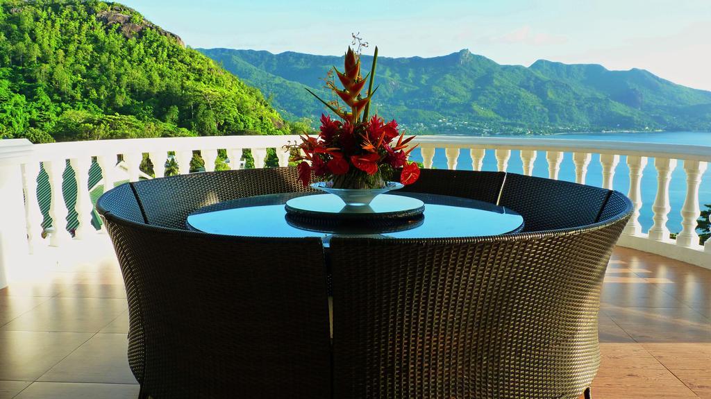 Petit Amour Villa Glacis  Екстериор снимка