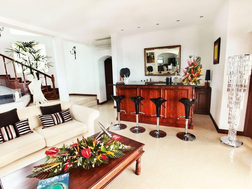 Petit Amour Villa Glacis  Екстериор снимка